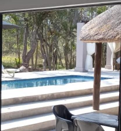 Wild Goose Hotell Marloth Park Exteriör bild